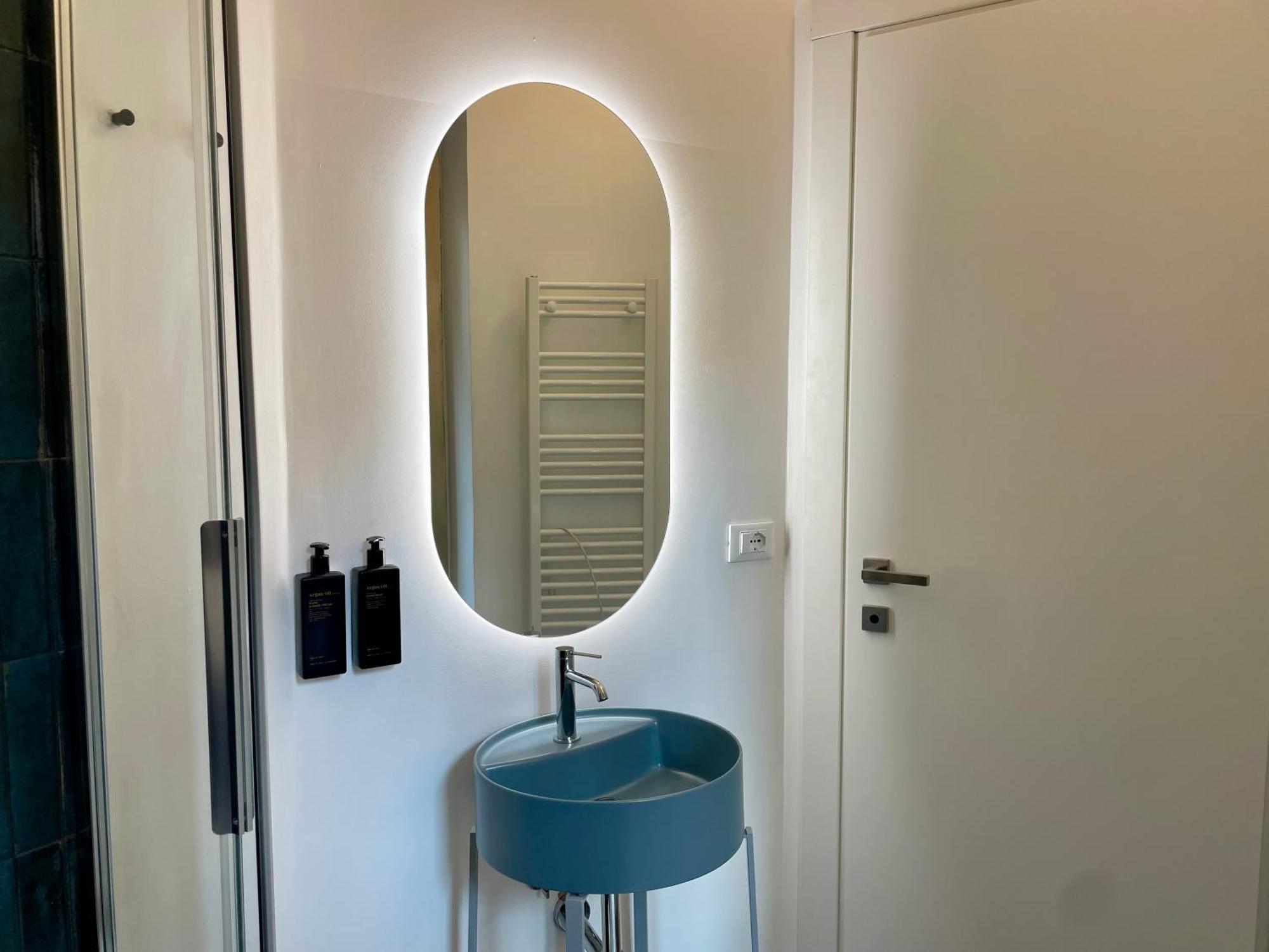 Relstay - Assarotti Suites Genoa Exterior photo