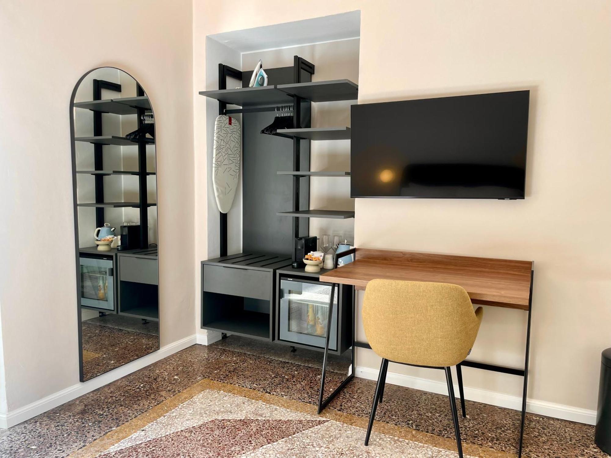 Relstay - Assarotti Suites Genoa Exterior photo